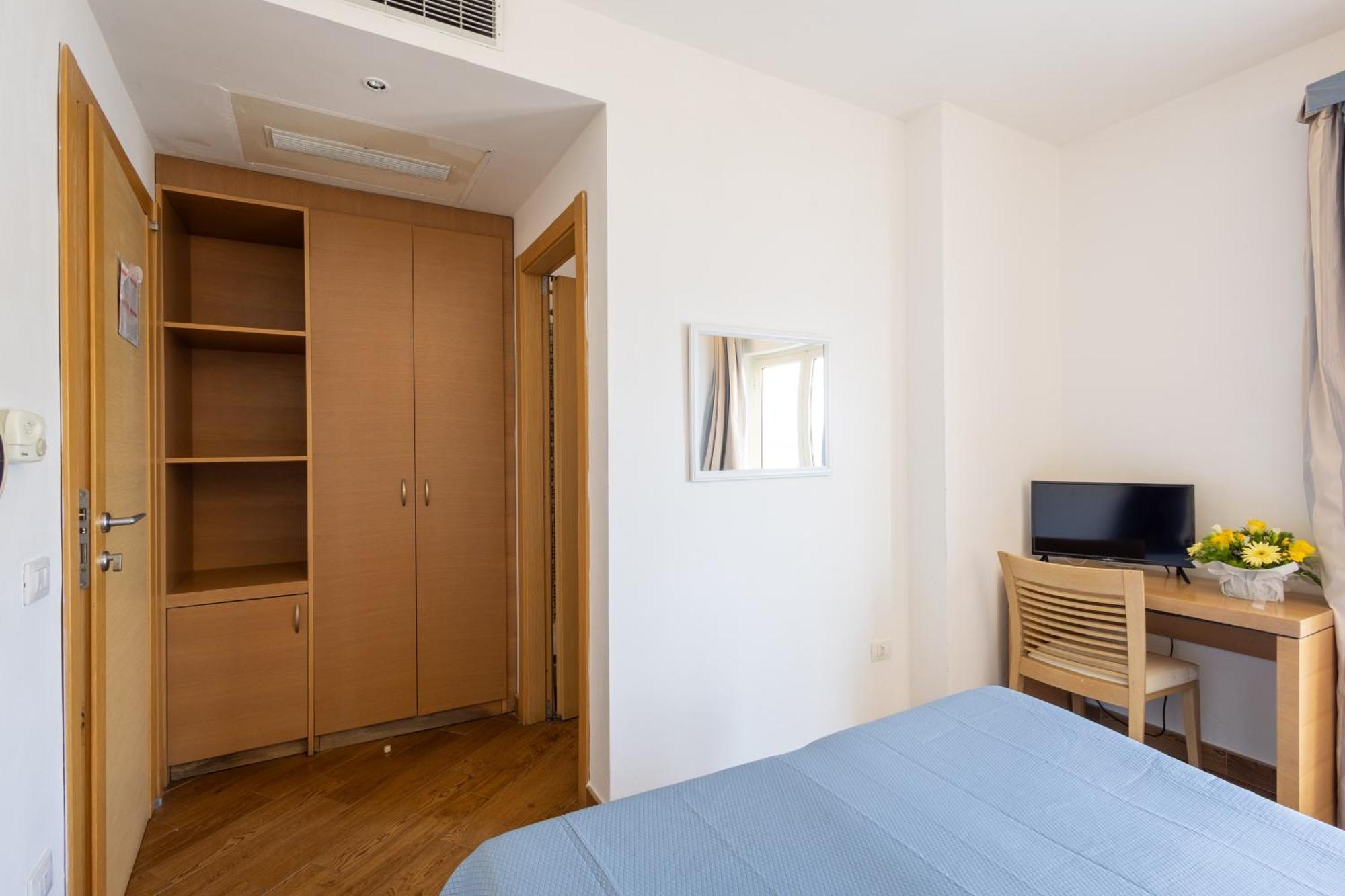 Bi Hotel Порто-Эрколе Экстерьер фото
